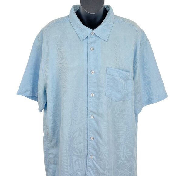 Quiksilver Waterman Large Men Blue Short Sleeve Shirt Button Hawaiian Tribal EUC - Picture 4 of 8
